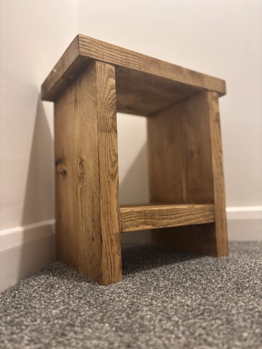 Rustic wooden side - side, coffee
